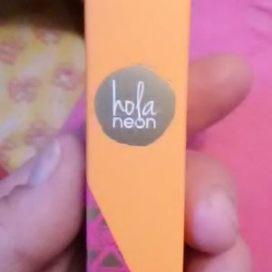 Velvet liquid lipstick